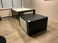 Bureau met vast ladenblok - afbeelding 1 van  5