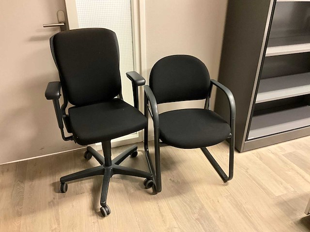 Bureau met vast ladenblok - afbeelding 5 van  5