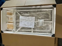 Bureau metaal