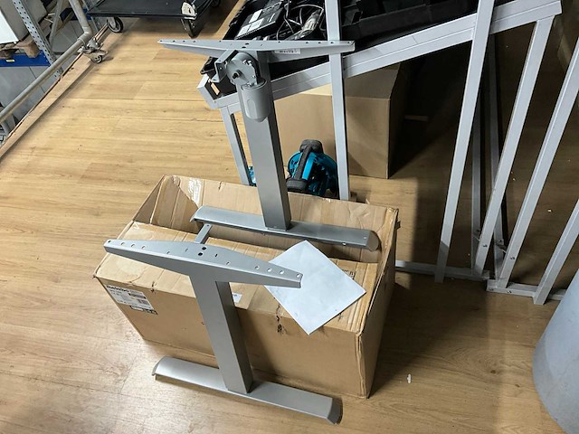 Bureau onderstel - afbeelding 1 van  2