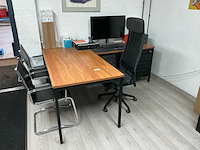 Bureau opstelling met bezoekersstoel (2x) - afbeelding 1 van  8