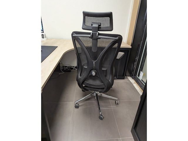 Bureau-opstelling met tafel en vergaderdruppel - afbeelding 2 van  19