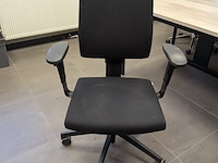 Bureau-opstelling met tafel en vergaderdruppel - afbeelding 3 van  19