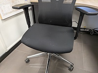 Bureau-opstelling met tafel en vergaderdruppel - afbeelding 9 van  19