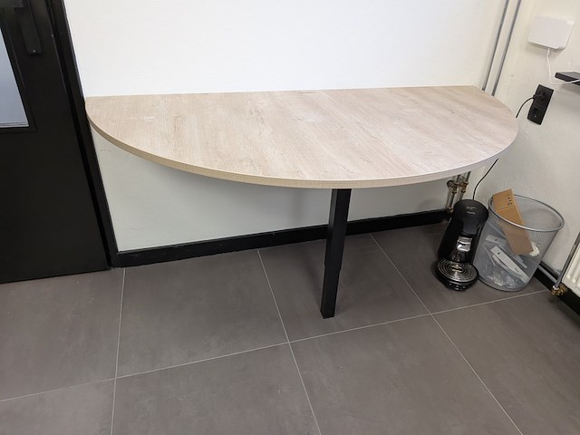 Bureau-opstelling met tafel en vergaderdruppel - afbeelding 11 van  19