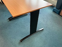 Bureau opstelling - afbeelding 3 van  4