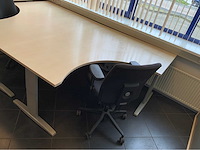 Bureau opstelling - afbeelding 5 van  7