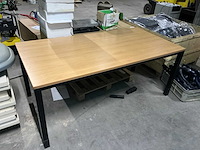 Bureau opstelling - afbeelding 4 van  4