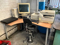 Bureau opstelling - afbeelding 1 van  8