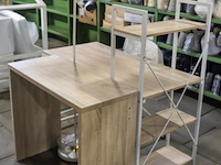 Bureau, sidetable, stoel & vloerlamp - afbeelding 1 van  3