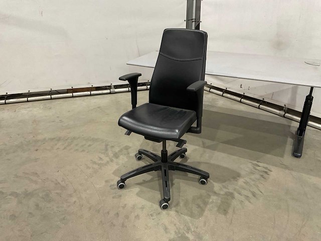 Bureau tafel en bureaustoel - afbeelding 6 van  9