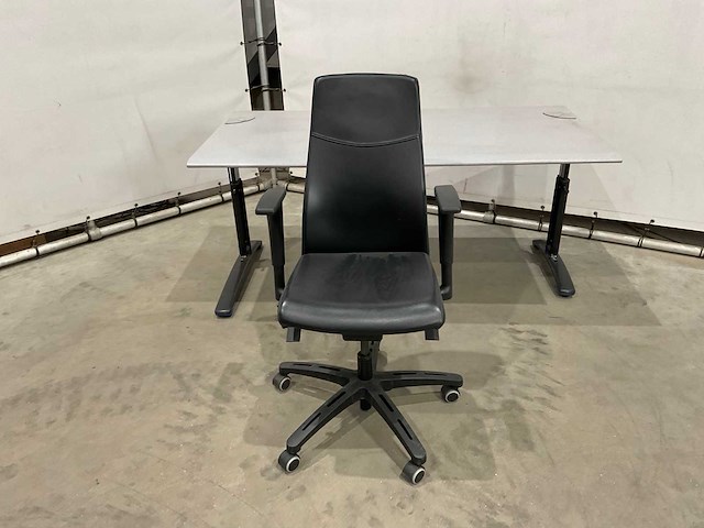 Bureau tafel en bureaustoel - afbeelding 7 van  9