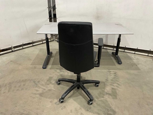 Bureau tafel en bureaustoel - afbeelding 9 van  9