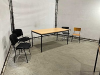 Bureau tafel en stoelen - afbeelding 2 van  6