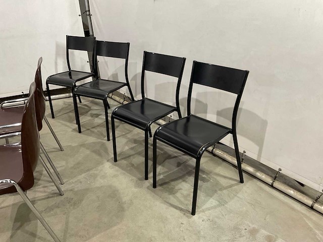 Bureau tafels en stoelen - afbeelding 8 van  8