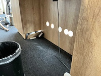 Bureau/ werkplek - afbeelding 10 van  10
