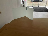 Bureau - afbeelding 5 van  7