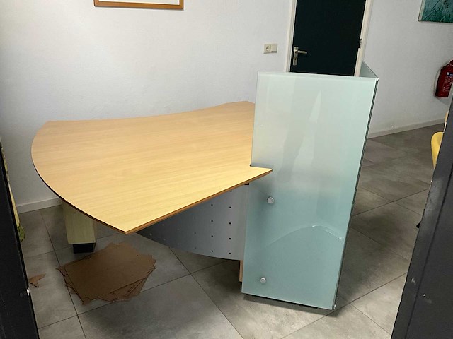 Bureau - afbeelding 2 van  6