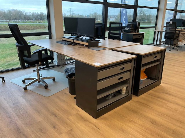 Bureau - afbeelding 3 van  15