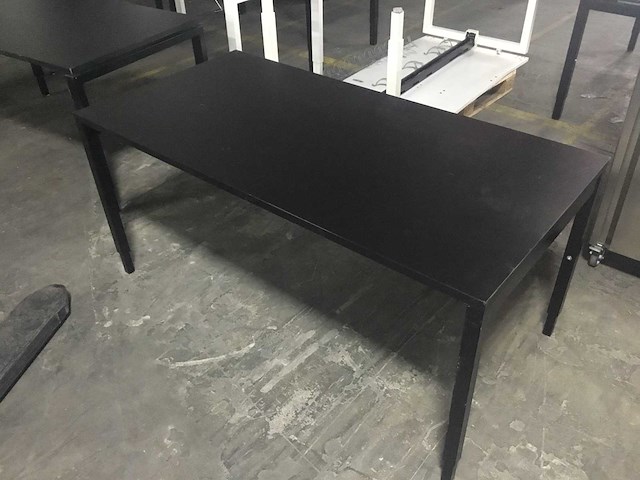 Bureau - afbeelding 1 van  2