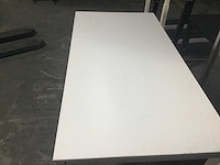 Bureau - afbeelding 4 van  4