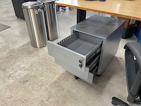 Bureau - afbeelding 4 van  6