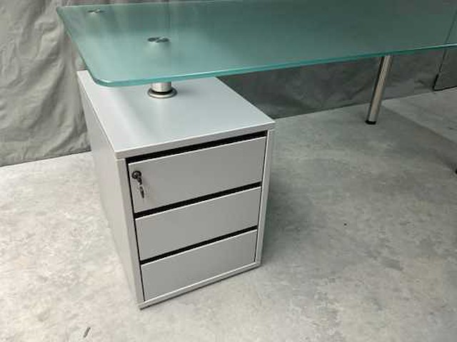 Bureau - afbeelding 4 van  6