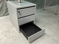 Bureau - afbeelding 5 van  6