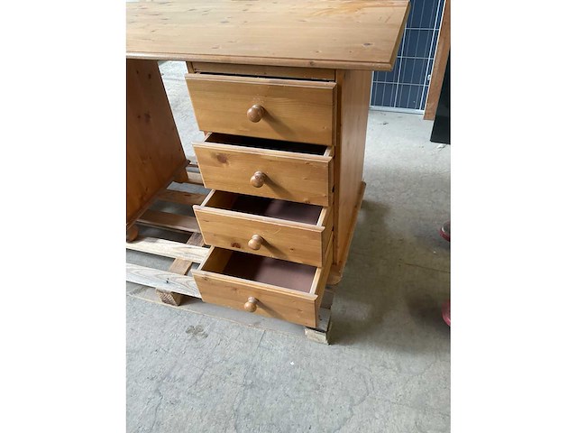 Bureau - afbeelding 4 van  4