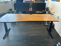 Bureau - afbeelding 3 van  4