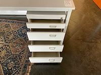 Bureau - afbeelding 2 van  2