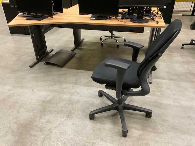 Bureau - afbeelding 5 van  8