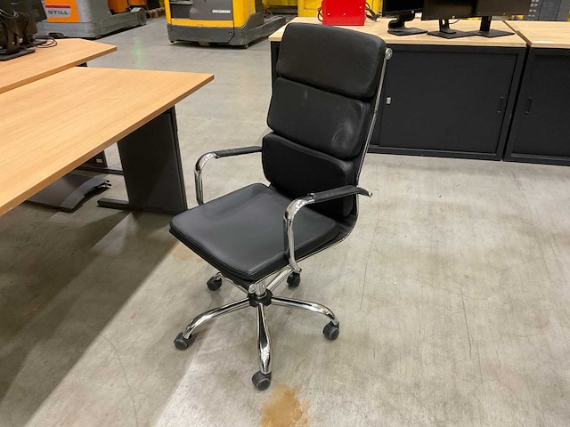 Bureau - afbeelding 7 van  8