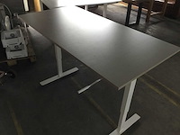 Bureau - afbeelding 3 van  4
