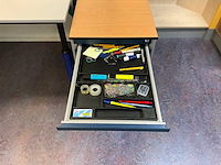 Bureau - afbeelding 4 van  4