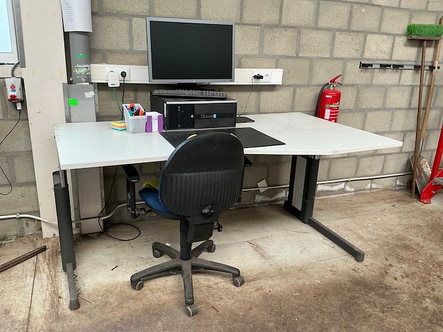 Bureau - afbeelding 2 van  4