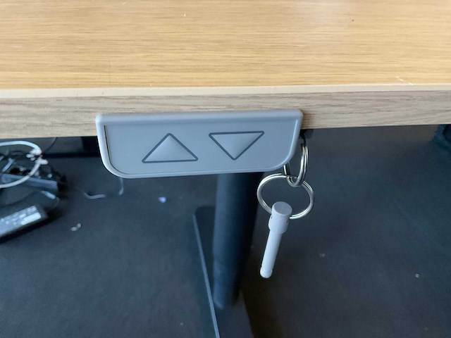 Bureau - afbeelding 4 van  7