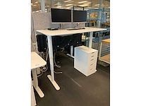 Bureau - afbeelding 6 van  6