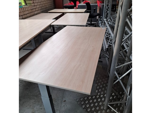 Bureau - afbeelding 3 van  3