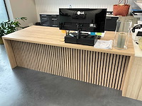 Bureau - afbeelding 1 van  3