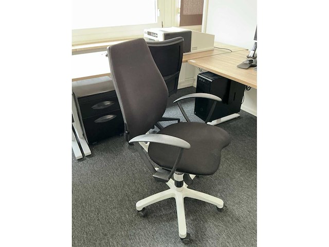 Bureau - afbeelding 3 van  4