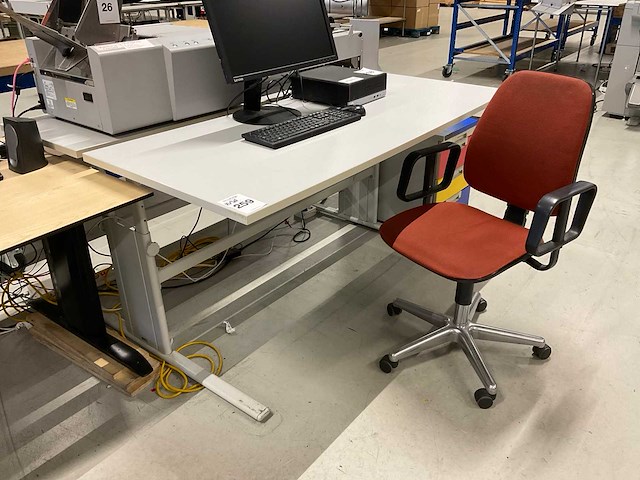 Bureau - afbeelding 2 van  7