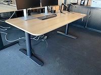 Bureau - afbeelding 3 van  4