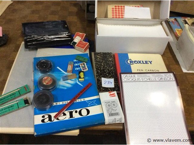 Bureaumateriaal divers - afbeelding 1 van  3