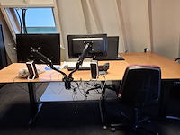 Bureauopstelling met 2x monitor - afbeelding 1 van  8