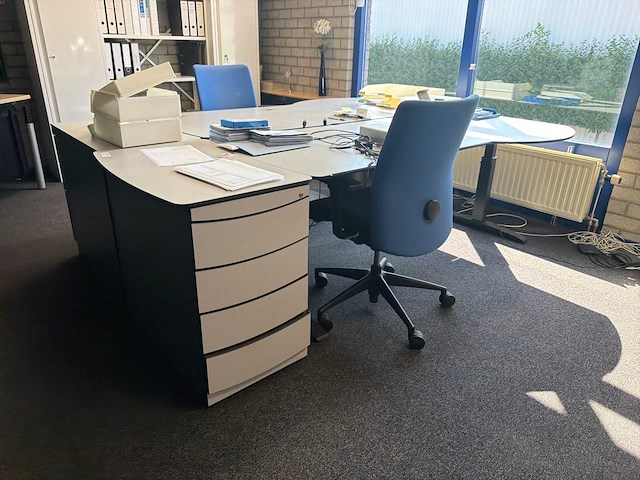 Bureauopstelling met bureaustoel (2x) - afbeelding 2 van  8
