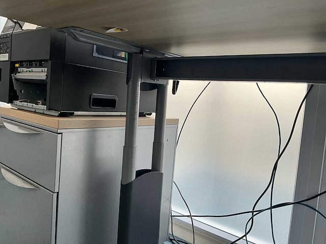 Bureauopstelling - afbeelding 3 van  6