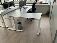 Bureauopstelling - afbeelding 1 van  5