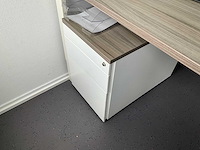 Bureauopstelling - afbeelding 4 van  5