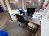 Bureauopstelling - afbeelding 1 van  6